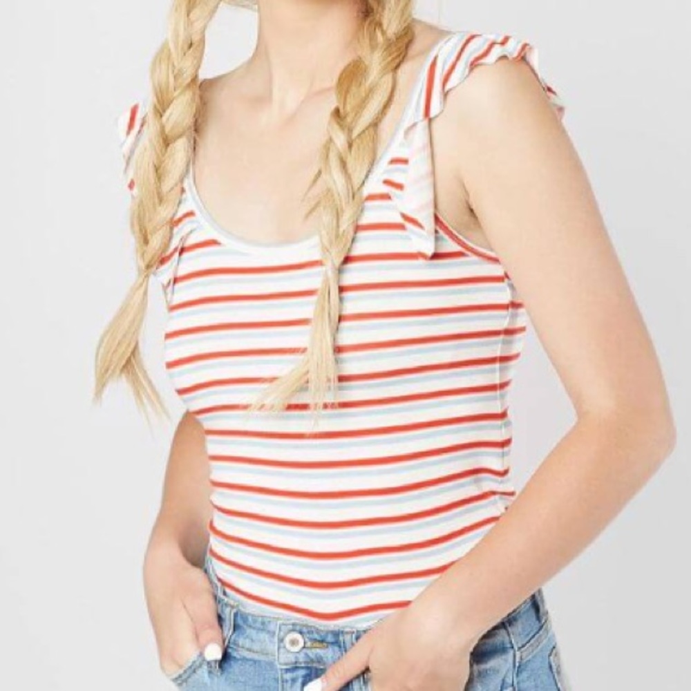 Billabong ruffle sleeve tank.